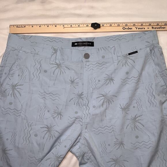Travis Mathew Golf Shorts Men's Size 38 Blue Gray River Surfing Pattern Preppy - Picture 6 of 11